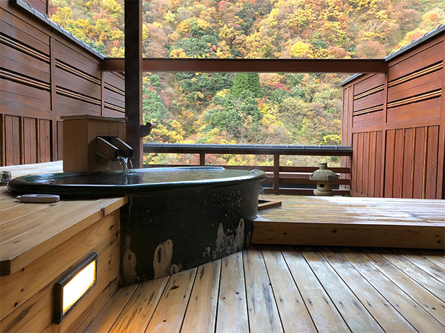 japanese-onsen-